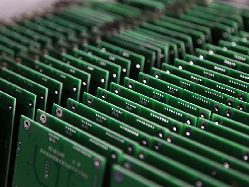 How To Choose A Small-Volume PCB Assembly Manufacturer